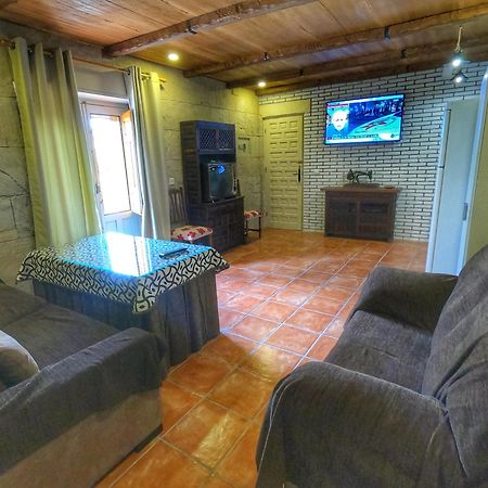 Casa Quinito Apartment Cazorla Bilik gambar